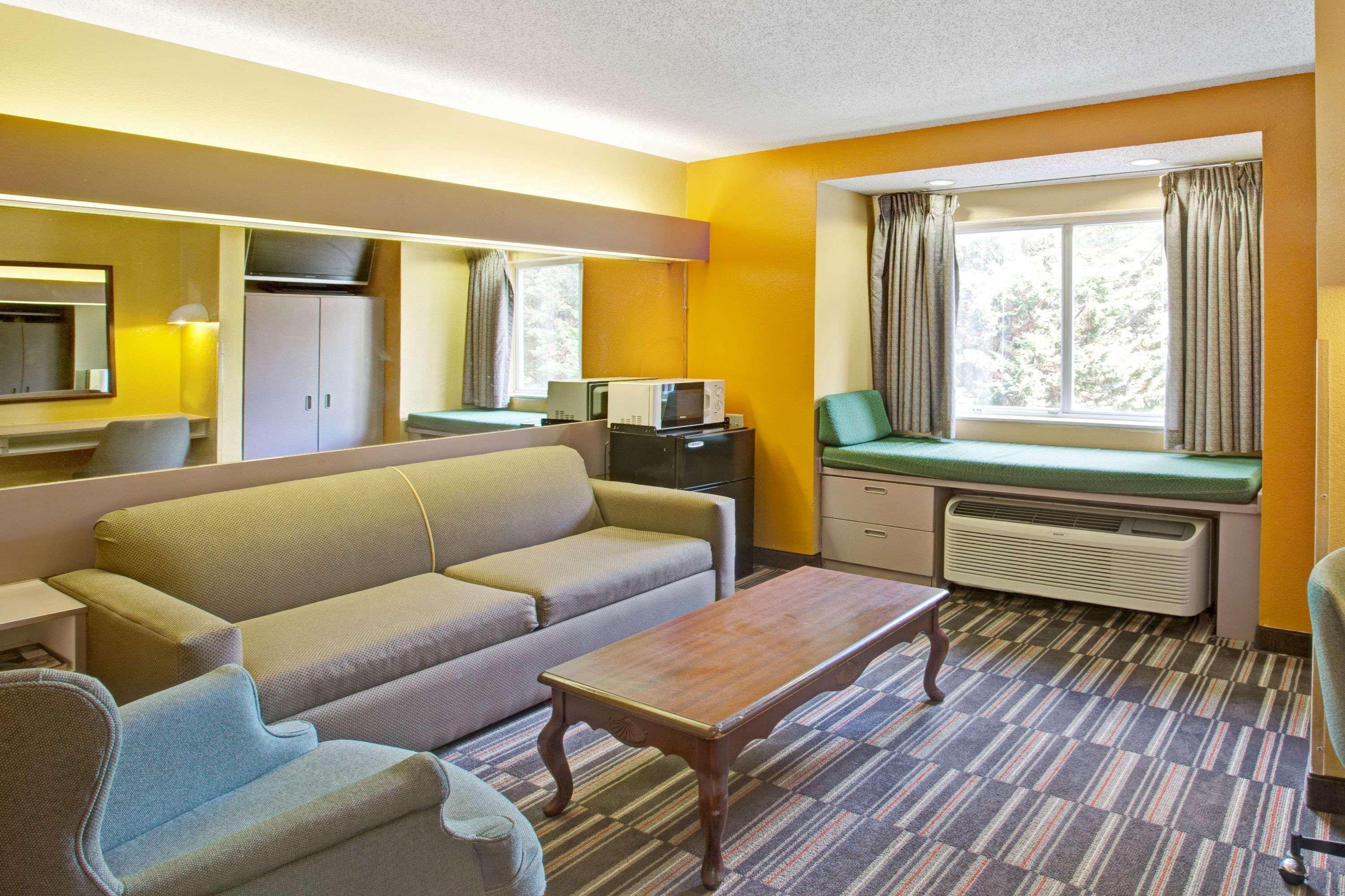 Microtel Inn & Suites By Wyndham Gatlinburg Extérieur photo